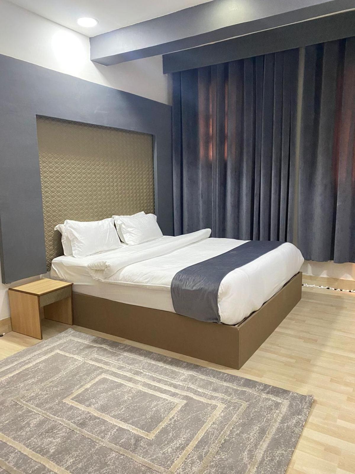 Al Hussam Hotel Apartments Rusayl Экстерьер фото