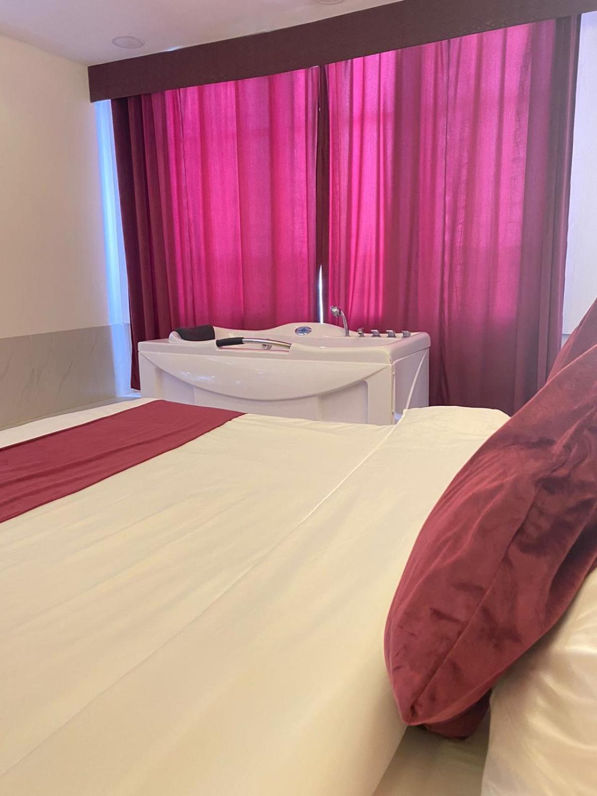 Al Hussam Hotel Apartments Rusayl Экстерьер фото